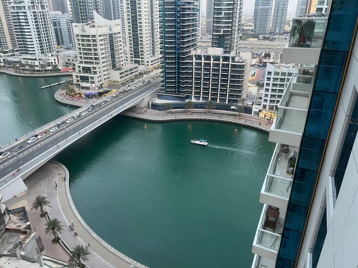 Spacious 1Br With Full Marina View Дубай Екстериор снимка