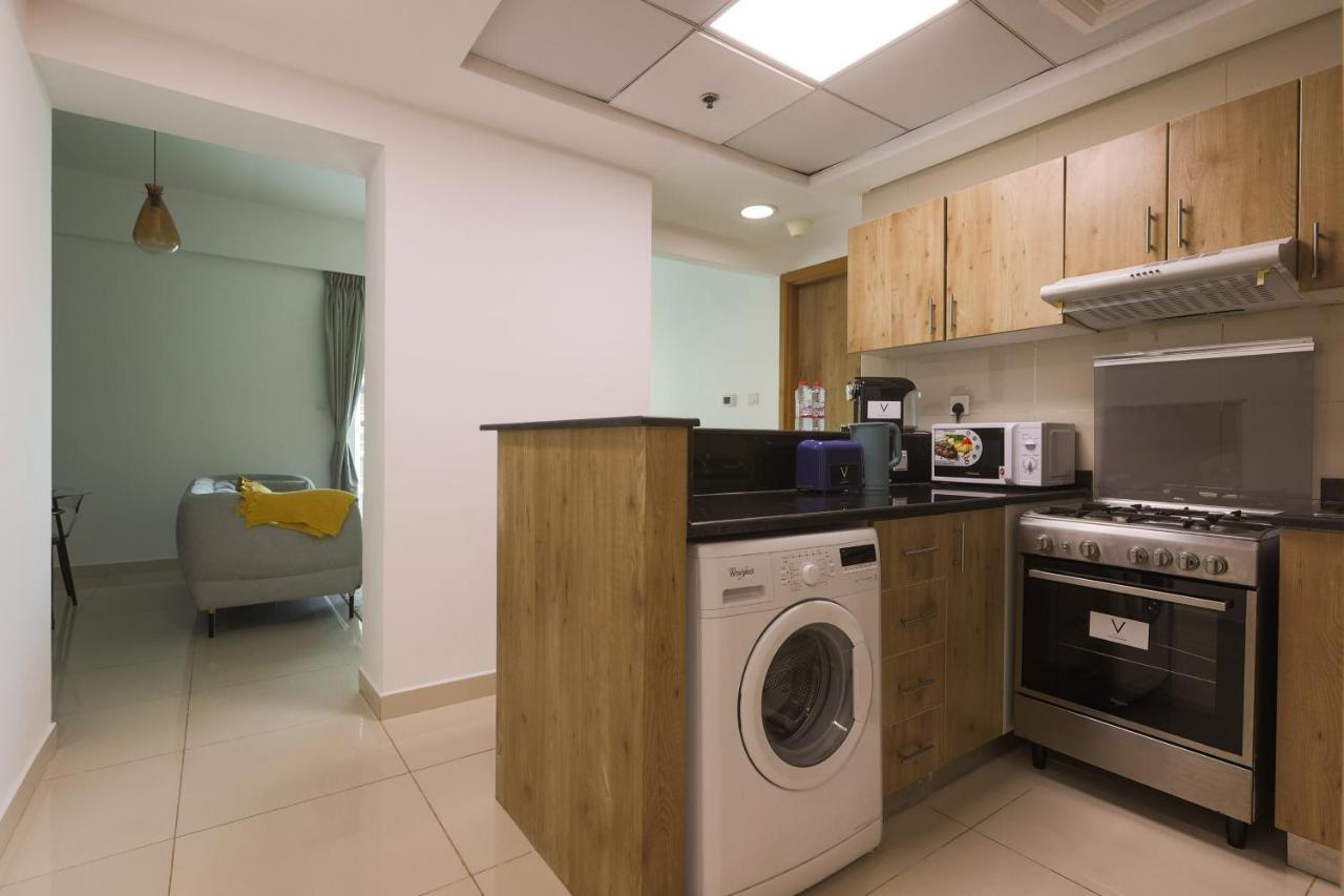 Spacious 1Br With Full Marina View Дубай Екстериор снимка
