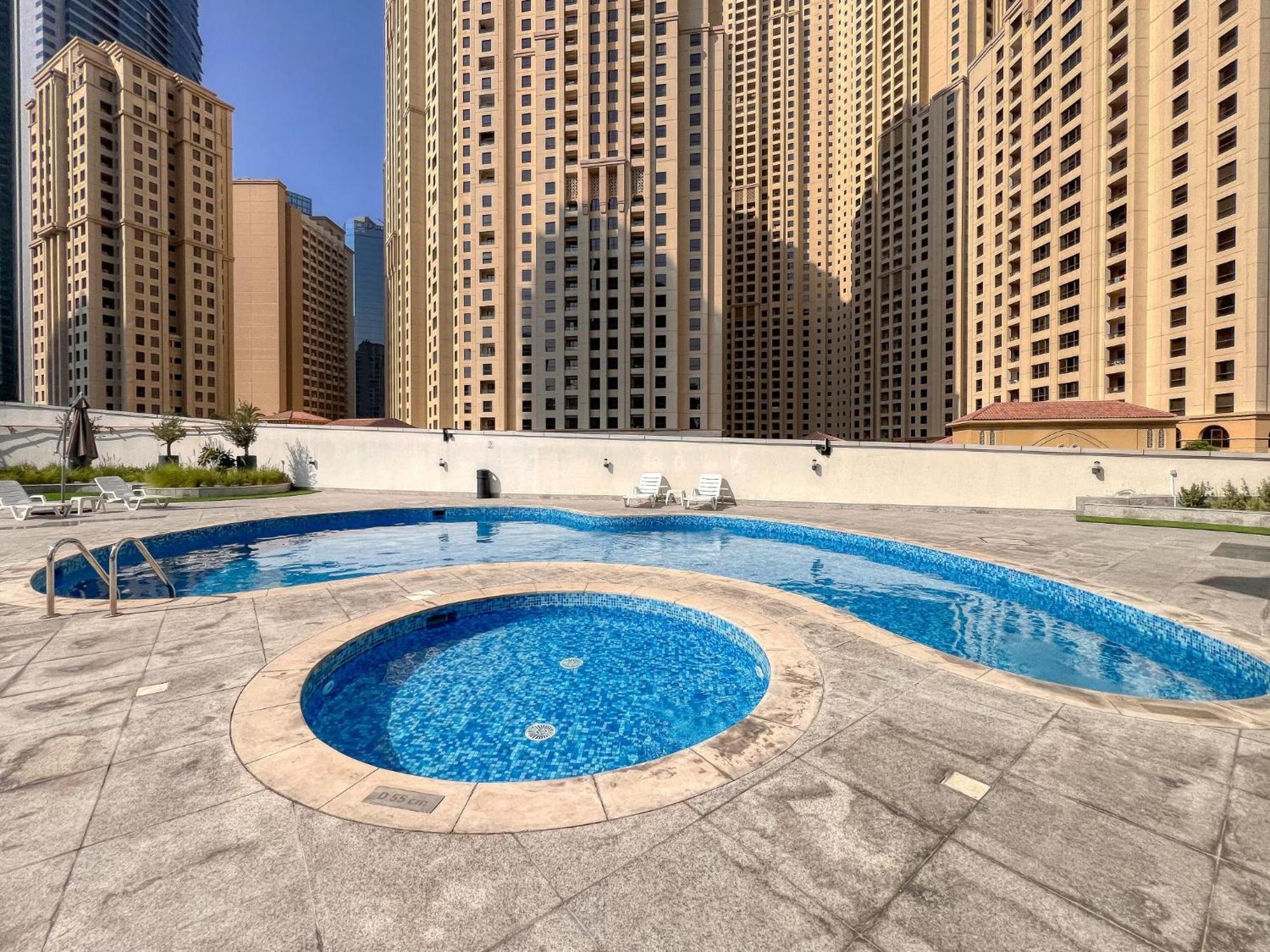 Spacious 1Br With Full Marina View Дубай Екстериор снимка